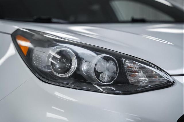 Photo of 2021 Snow White Pearl Kia Sportage