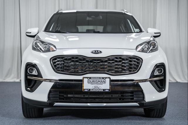Photo of 2021 Snow White Pearl Kia Sportage