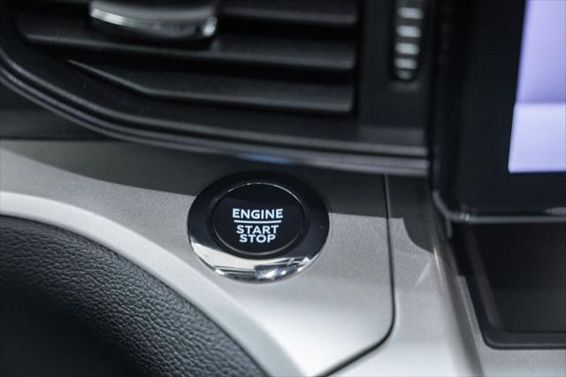 Photo of 2023 Carbonized Gray Metallic Ford Explorer