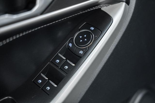 Photo of 2023 Carbonized Gray Metallic Ford Explorer