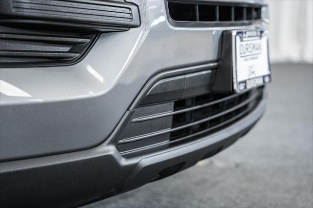Photo of 2023 Carbonized Gray Metallic Ford Explorer