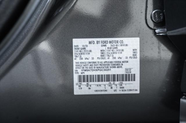Photo of 2023 Carbonized Gray Metallic Ford Explorer