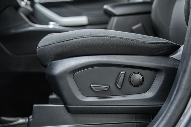 Photo of 2023 Carbonized Gray Metallic Ford Explorer