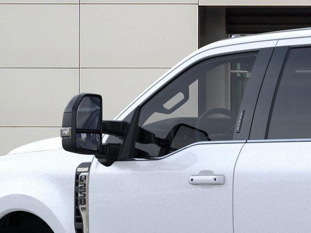 Photo of 2026 Star White Metallic Tri-Coat Ford F-250