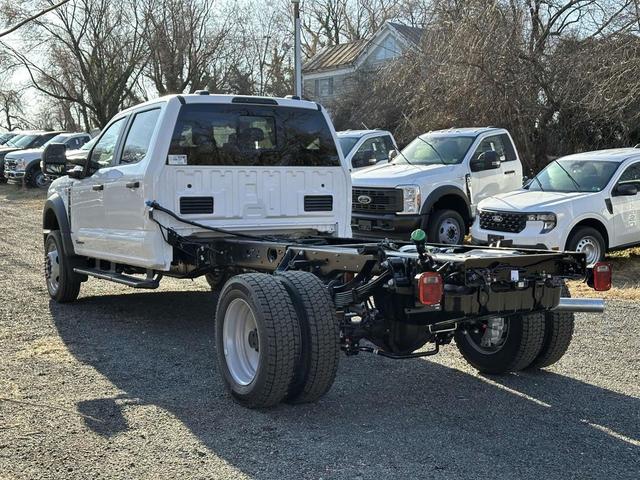 Photo of 2025 Oxford White Ford F-450