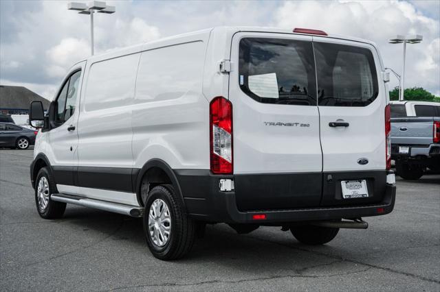 Photo of 2023 Oxford White Ford Transit-250