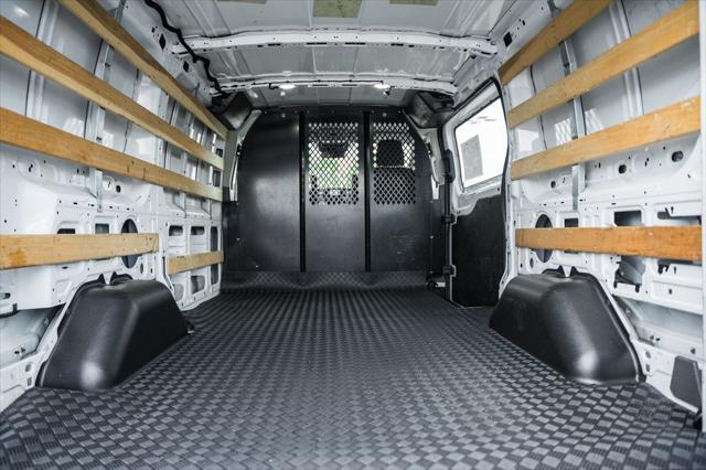 Photo of 2023 Oxford White Ford Transit-250