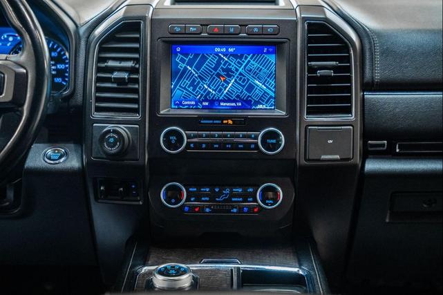 Photo of 2021 Agate Black Metallic Ford Expedition Max