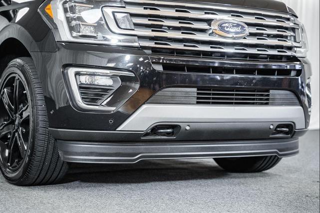Photo of 2021 Agate Black Metallic Ford Expedition Max