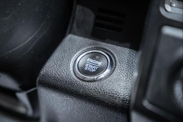 Photo of 2021 Agate Black Metallic Ford Expedition Max