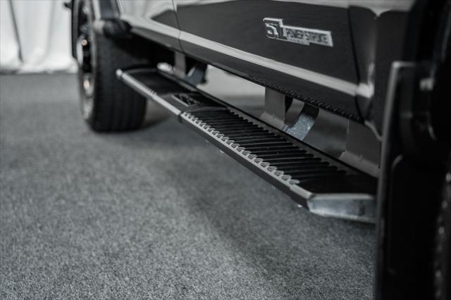 Photo of 2023 Agate Black Metallic Ford F-250