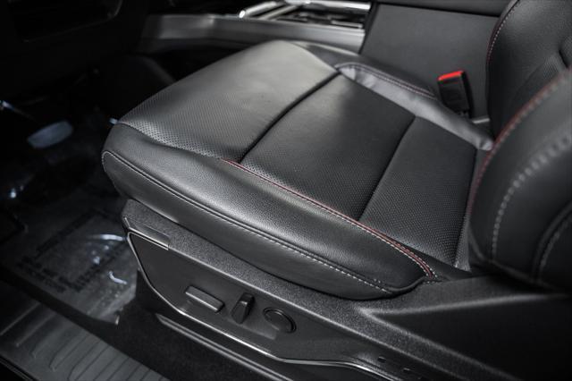 Photo of 2023 Agate Black Metallic Ford F-250