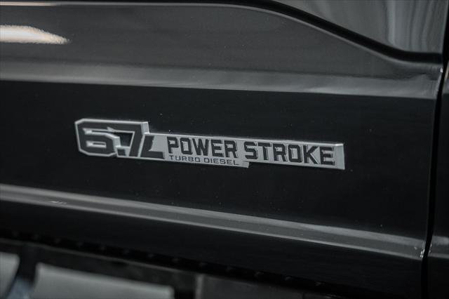 Photo of 2023 Agate Black Metallic Ford F-250