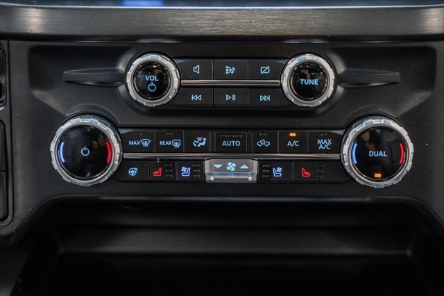 Photo of 2023 Agate Black Metallic Ford F-250