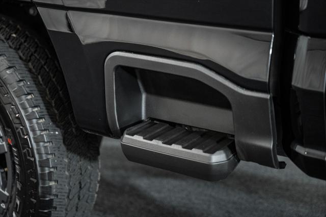 Photo of 2023 Agate Black Metallic Ford F-250