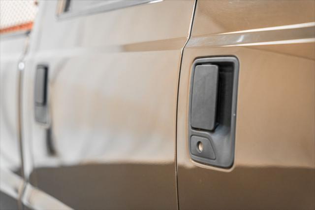 Photo of 2016 Shadow Black Ford F-250