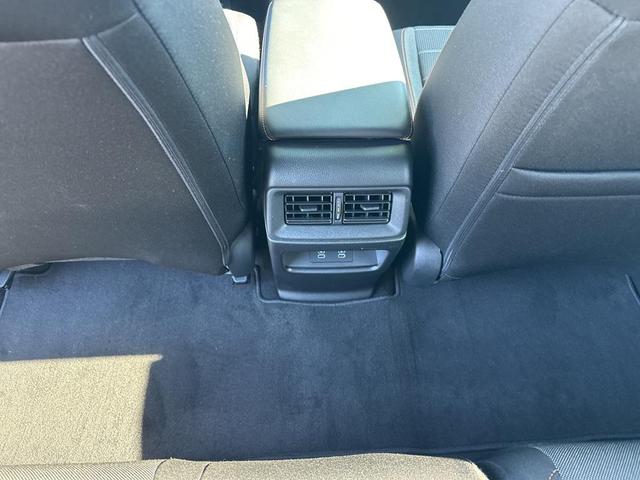 Photo of 2023 Still Night Pearl Honda CR-V Hybrid