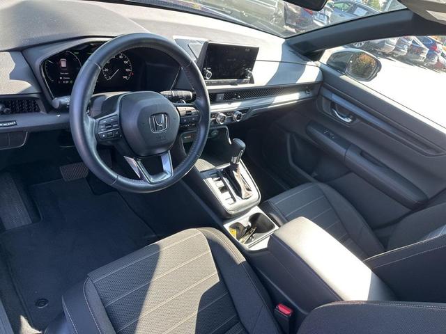 Photo of 2023 Still Night Pearl Honda CR-V Hybrid