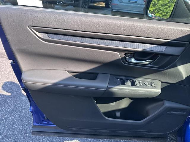 Photo of 2023 Still Night Pearl Honda CR-V Hybrid