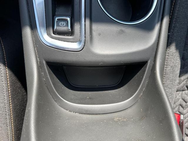 Photo of 2022 Summit White Chevrolet Equinox