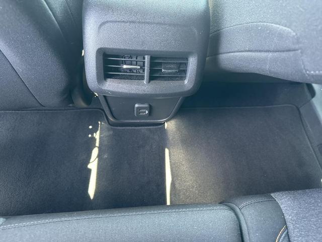Photo of 2022 Summit White Chevrolet Equinox