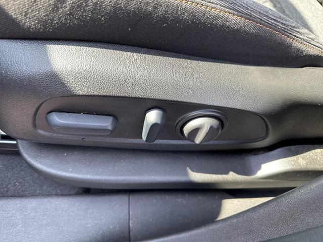 Photo of 2022 Summit White Chevrolet Equinox