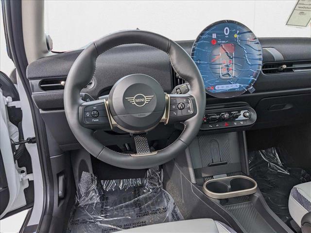 Photo of 2025 Nanuq White Metallic MINI Hardtop