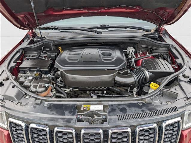 Photo of 2020 Velvet Red Pearlcoat Jeep Grand Cherokee