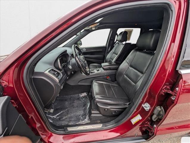 Photo of 2020 Velvet Red Pearlcoat Jeep Grand Cherokee