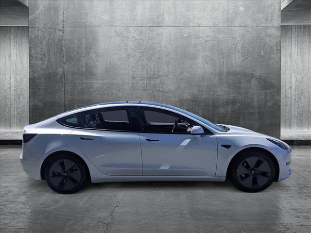 Photo of 2021 Pearl White Multi-Coat Tesla Model 3