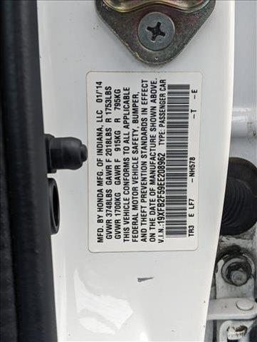 Photo of 2014 Taffeta White Honda Civic