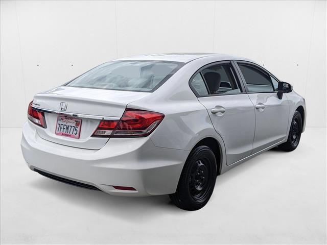 Photo of 2014 Taffeta White Honda Civic