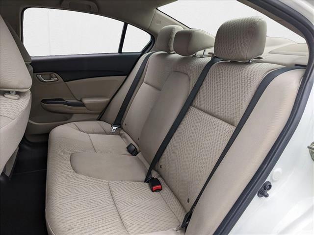 Photo of 2014 Taffeta White Honda Civic