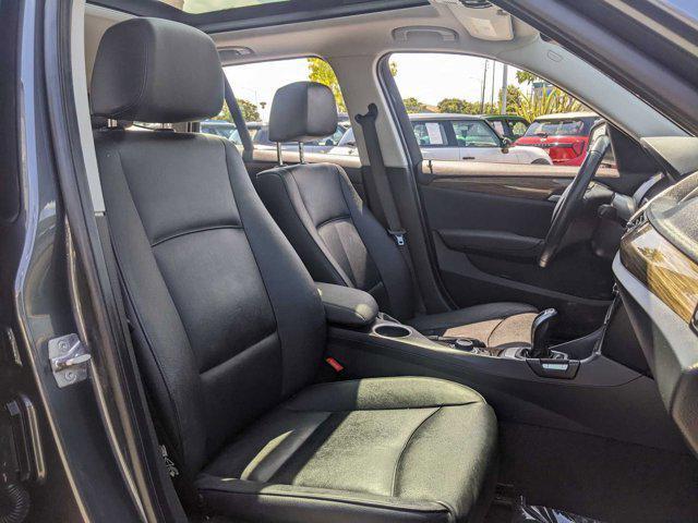 Photo of 2014 Mineral Gray Metallic BMW X1