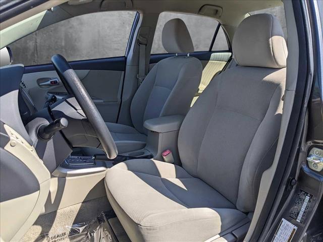Photo of 2013 Magnetic Gray Metallic Toyota Corolla