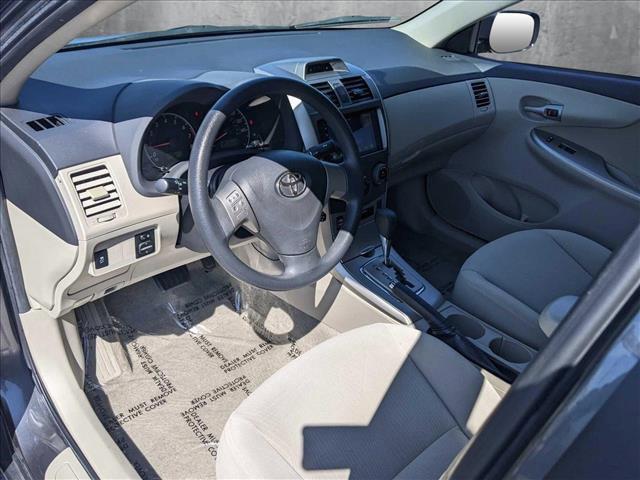 Photo of 2013 Magnetic Gray Metallic Toyota Corolla