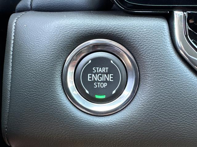 Photo of 2025 Onyx Black GMC Canyon