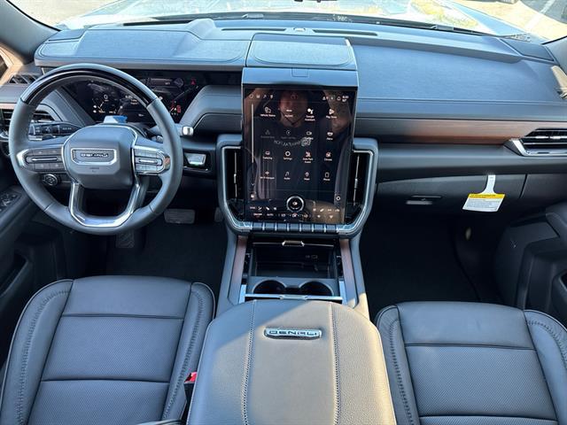 Photo of 2025 Sterling Metallic GMC Yukon XL