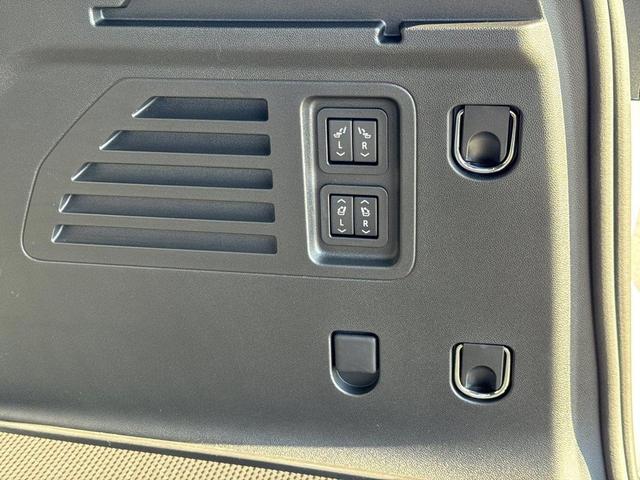Photo of 2026 summit white Buick Enclave