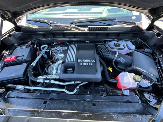 Photo of 2025 Onyx Black GMC Sierra 1500
