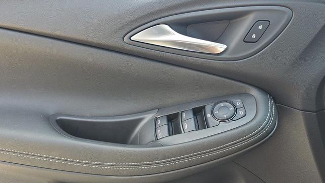 Photo of 2025 Moonstone Gray Metallic Buick Encore GX