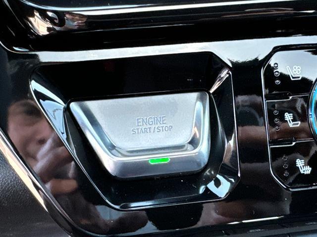 Photo of 2025 Onyx Black GMC Sierra 2500