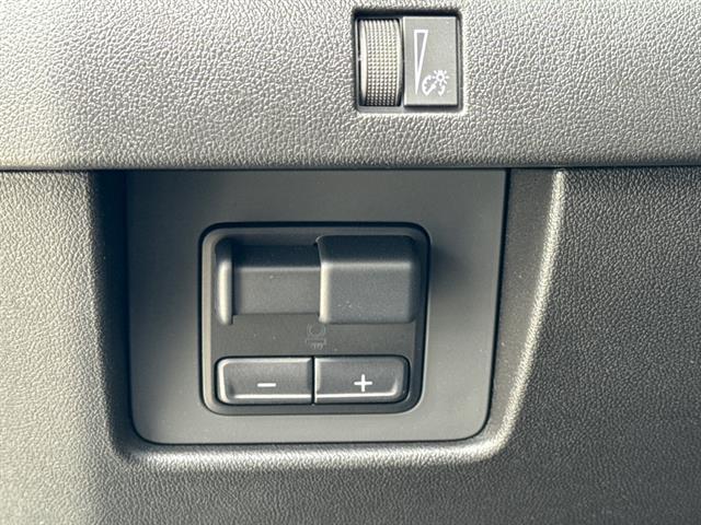 Photo of 2025 Sterling Metallic GMC Canyon