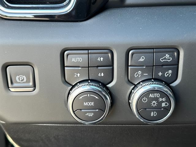 Photo of 2025 Downpour Metallic GMC Sierra 1500