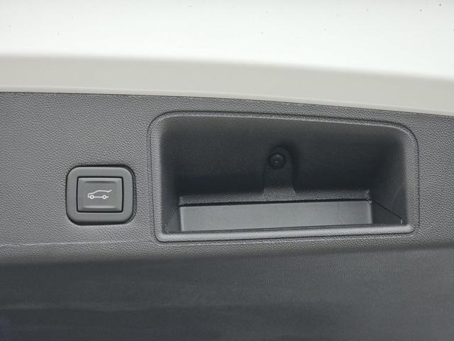 Photo of 2024 Summit White GMC Terrain