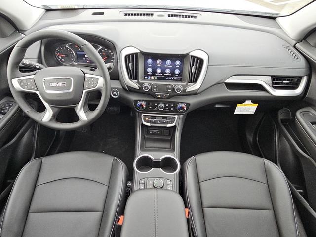 Photo of 2024 Summit White GMC Terrain
