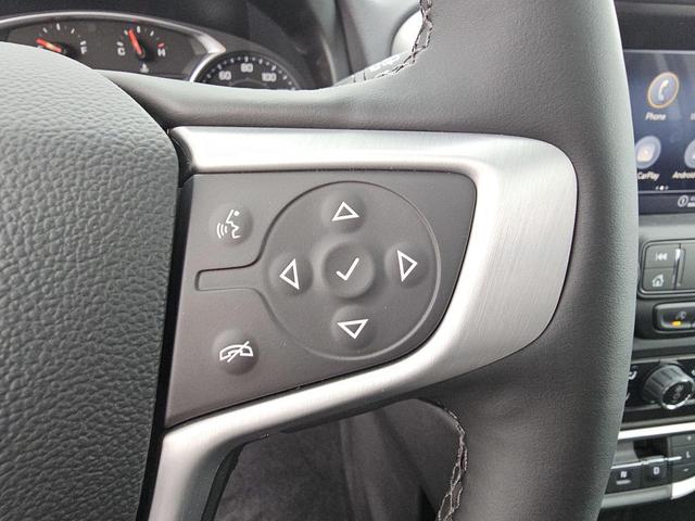 Photo of 2024 Summit White GMC Terrain