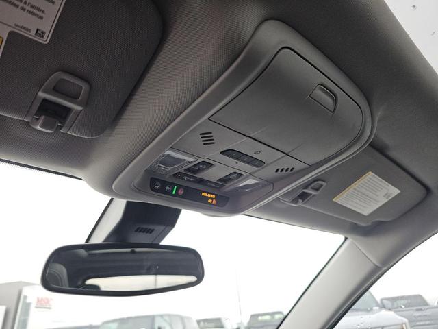 Photo of 2024 Summit White GMC Terrain