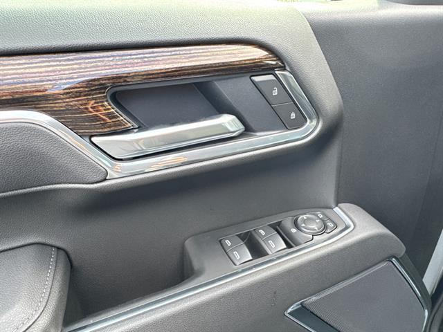 Photo of 2025 Sterling Metallic GMC Sierra 1500