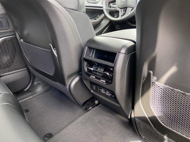 Photo of 2025 Diamond Black Jeep Grand Cherokee